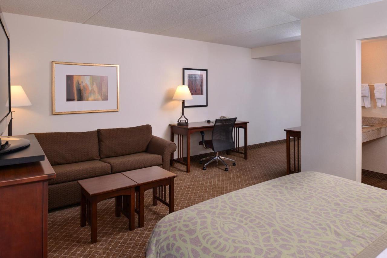  | Staybridge Suites Indianapolis-Airport, an IHG Hotel