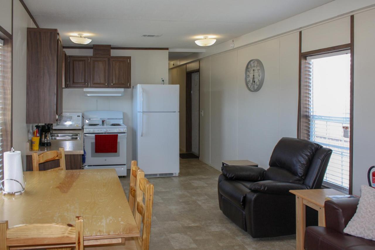  | Rayburn Inn