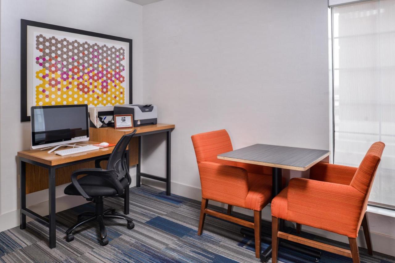  | Holiday Inn Express Westley, an IHG Hotel