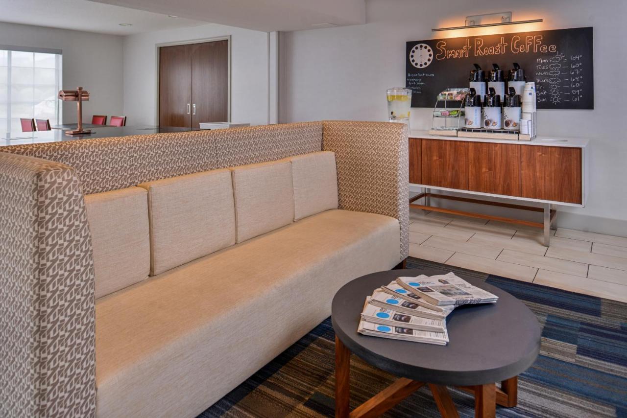  | Holiday Inn Express Westley, an IHG Hotel