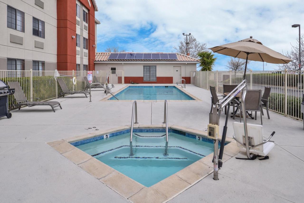  | Holiday Inn Express Westley, an IHG Hotel