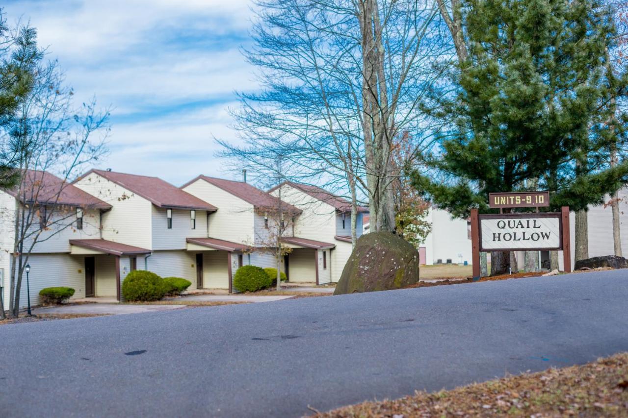 | Crown Resorts at The Poconos