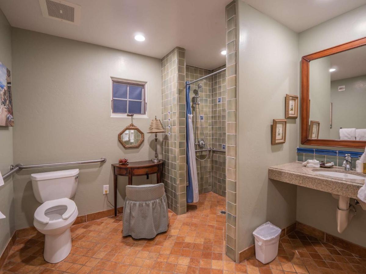 Luxury Suite 5 at Su Nido Inn