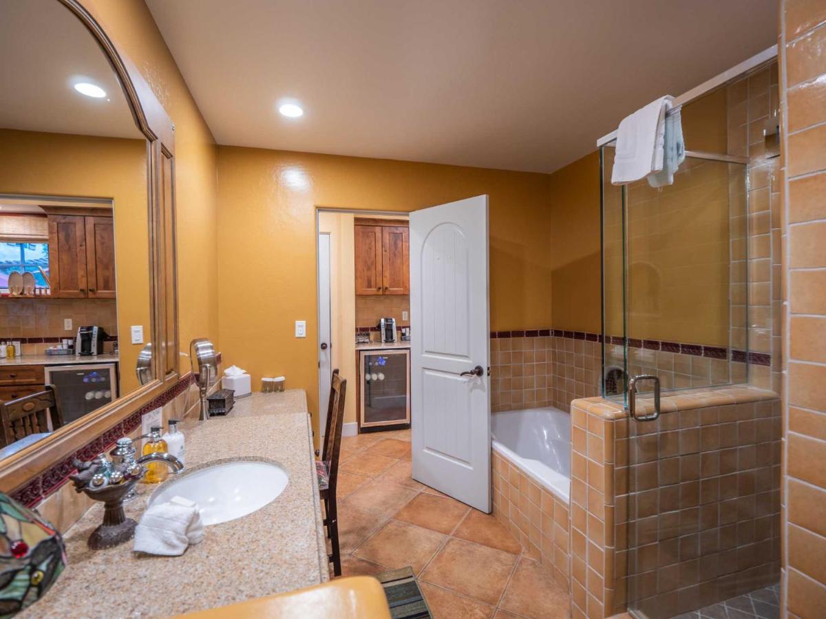 Luxury Suite 3 at Su Nido Inn