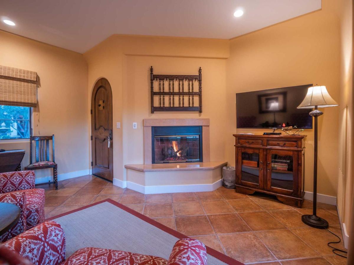 Luxury Suite 3 at Su Nido Inn