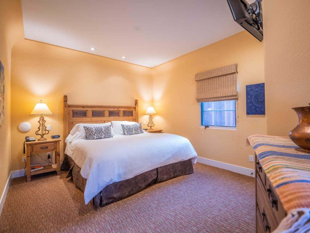 Luxury Suite 7 at Su Nido Inn