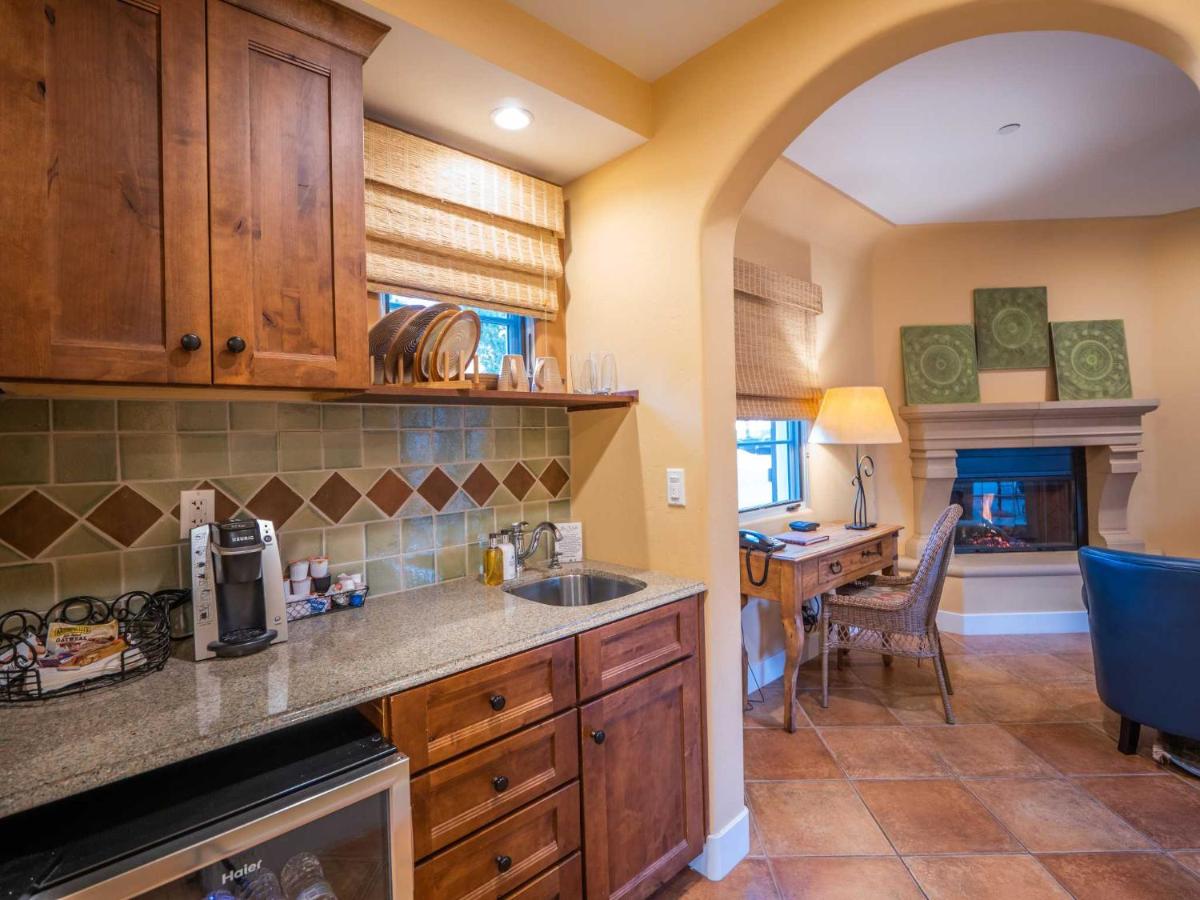 Luxury Suite 7 at Su Nido Inn