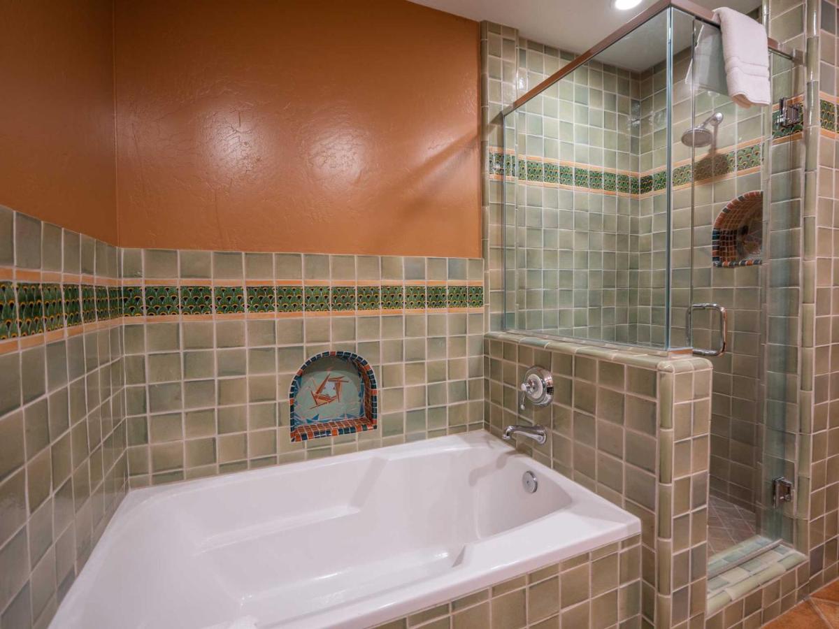 Luxury Suite 7 at Su Nido Inn