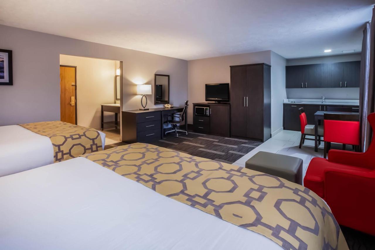 Studio Suite with Two Queen Beds - Non-Smoking at Baymont by Wyndham Traverse City