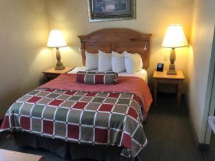 Room #51513126 at Best Western Plus Revere Inn & Suites
