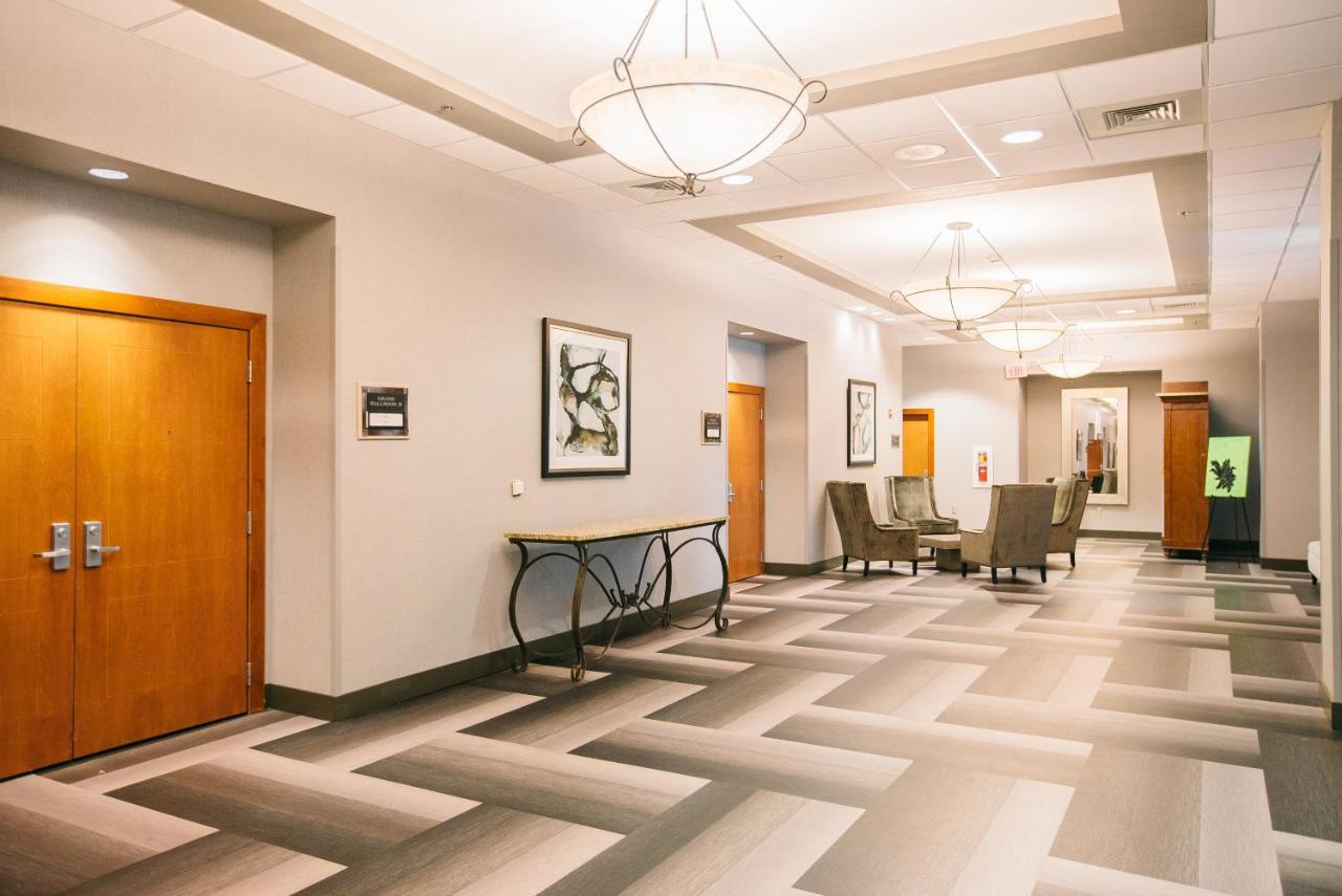 | Crowne Plaza Hotel Harrisburg-Hershey, an IHG Hotel