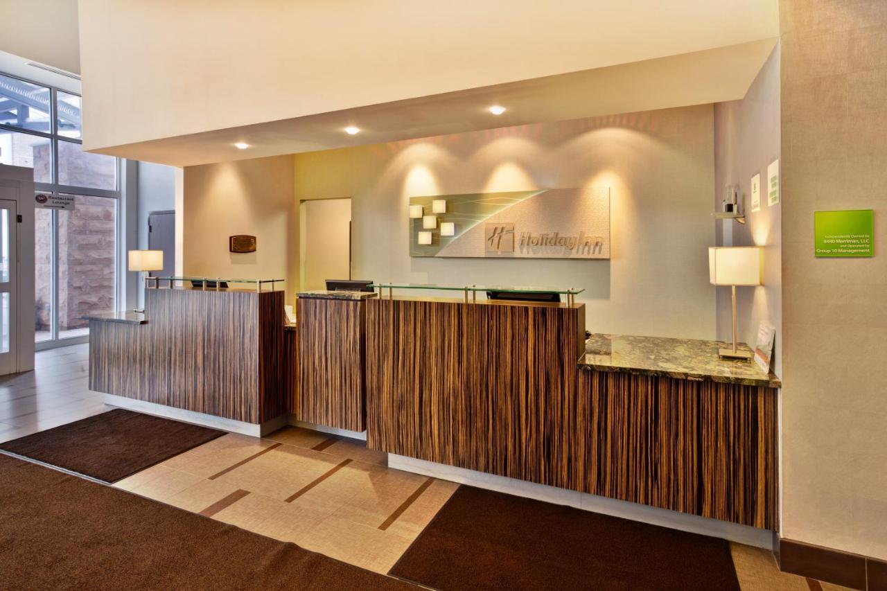  | Holiday Inn Hotel Detroit Metro Airport, an IHG Hotel