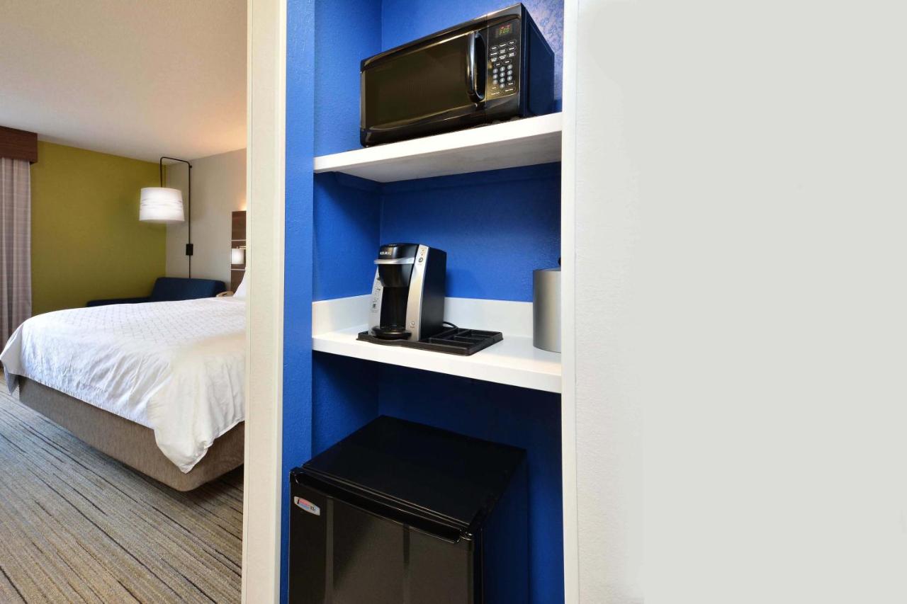 Standard King Room with Sofa Bed at Holiday Inn Express Raleigh Durham Airport by IHG