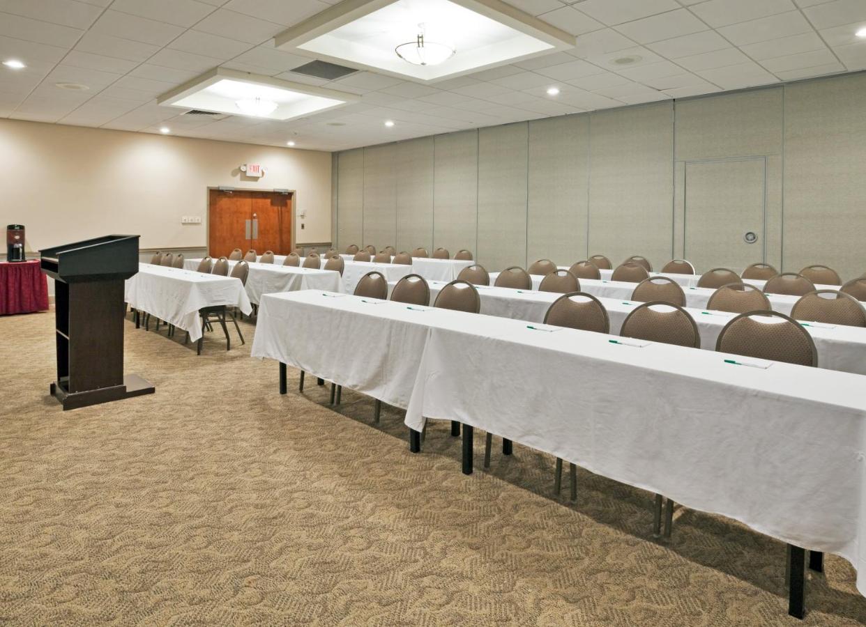  | Holiday Inn Birmingham-Airport
