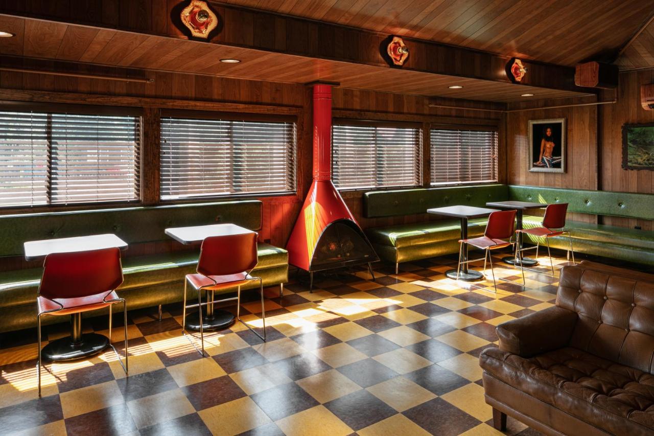 | The Dive Motel and Swim Club