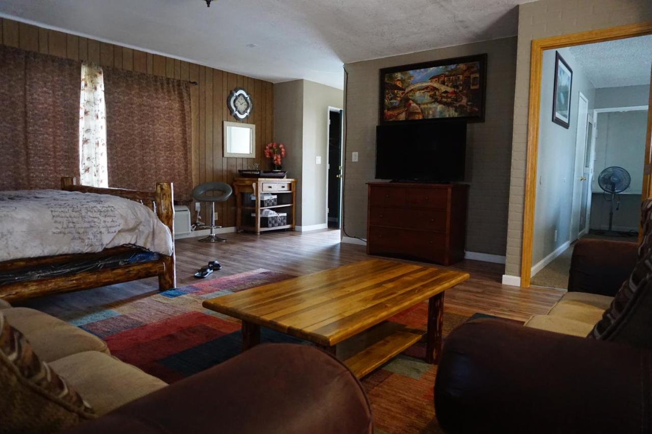 A&A Lake Tahoe Inn
