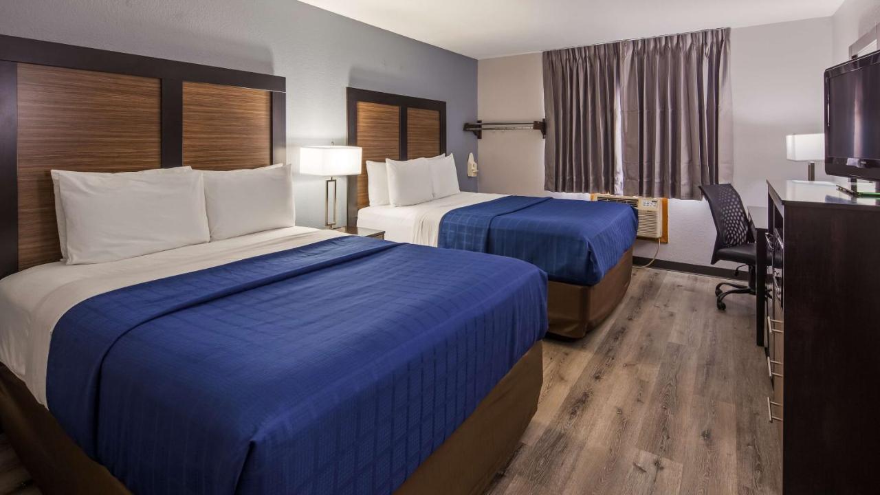  | SureStay Hotel by Best Western Cedar Rapids