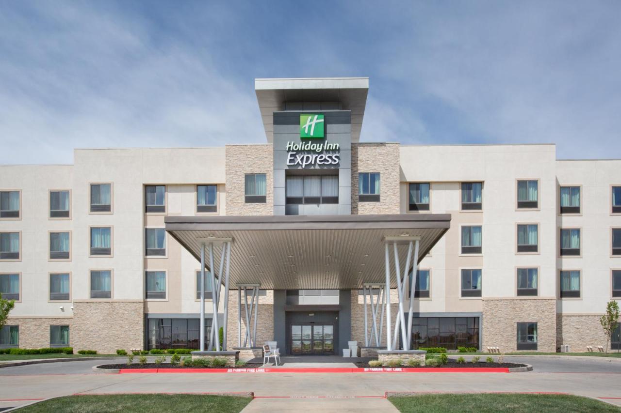  | Holiday Inn Express Hotel & Suites Amarillo West