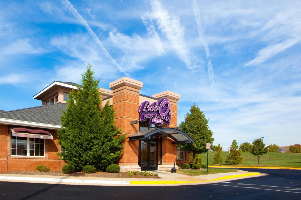 | Holiday Inn Chantilly-Dulles Expo Airport, an IHG Hotel