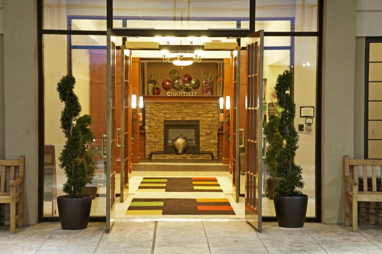 | Staybridge Suites Chantilly - Dulles Airport, an IHG Hotel