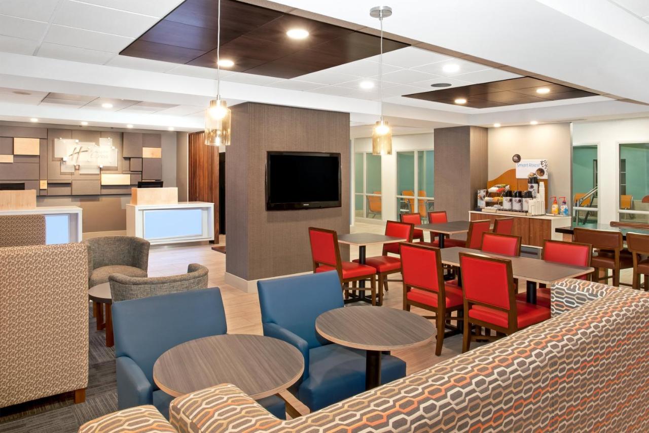 | Holiday Inn Express Haskell-Wayne Area, an IHG Hotel
