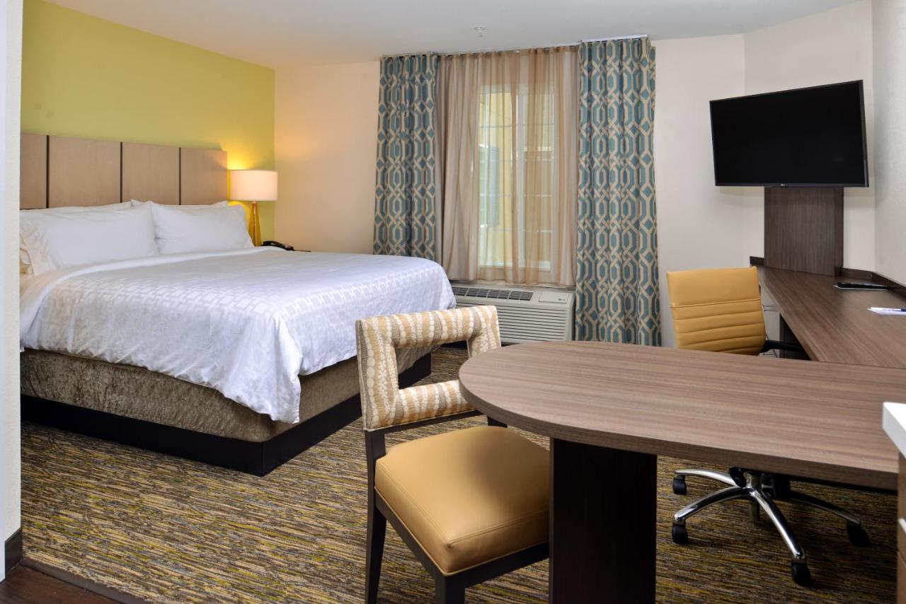 King Studio Suite - Hearing Accessible/Non-Smoking at Candlewood Suites Lodi by IHG