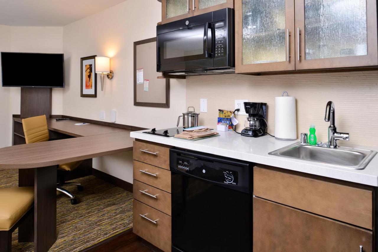 King Studio Suite - Hearing Accessible/Non-Smoking at Candlewood Suites Lodi by IHG