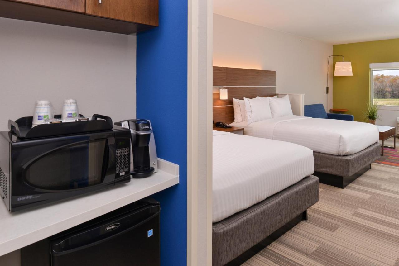  | Holiday Inn Express & Suites Trinity