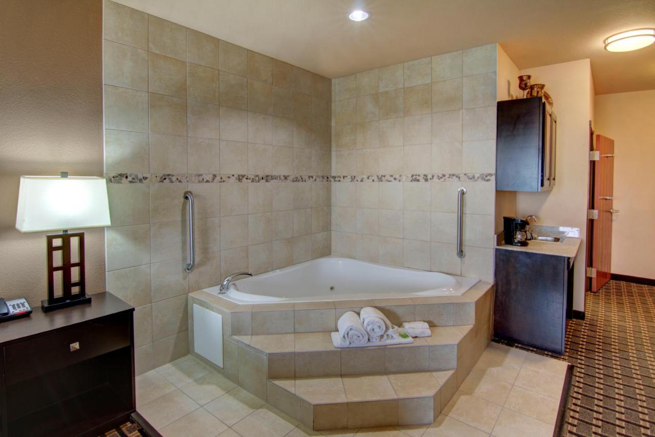 Superior King Room with Spa Bath at Holiday Inn Express Hotel & Suites Huntsville by IHG