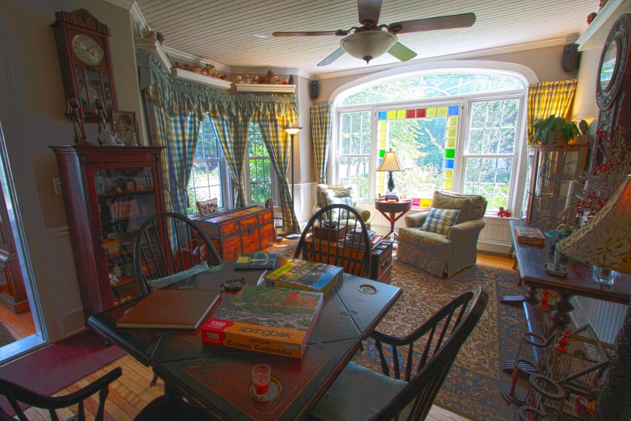 | Phineas Swann Inn & Spa