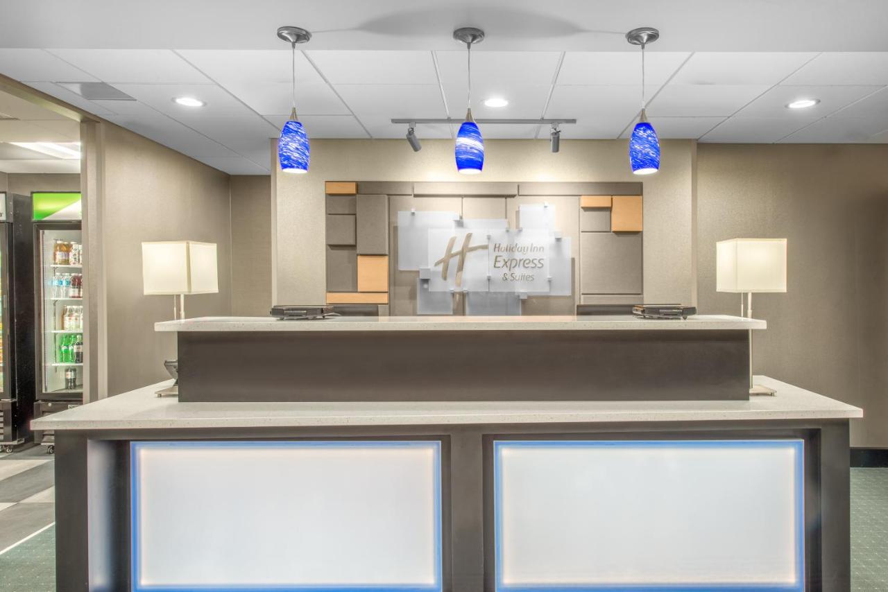  | Holiday Inn Express & Suites Shawnee-Kansas City West, an IHG Hotel