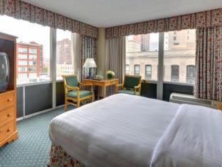 Room #5623846 at Best Western Grant Park Hotel