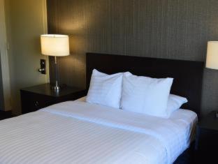 Room #5623846 at Best Western Grant Park Hotel