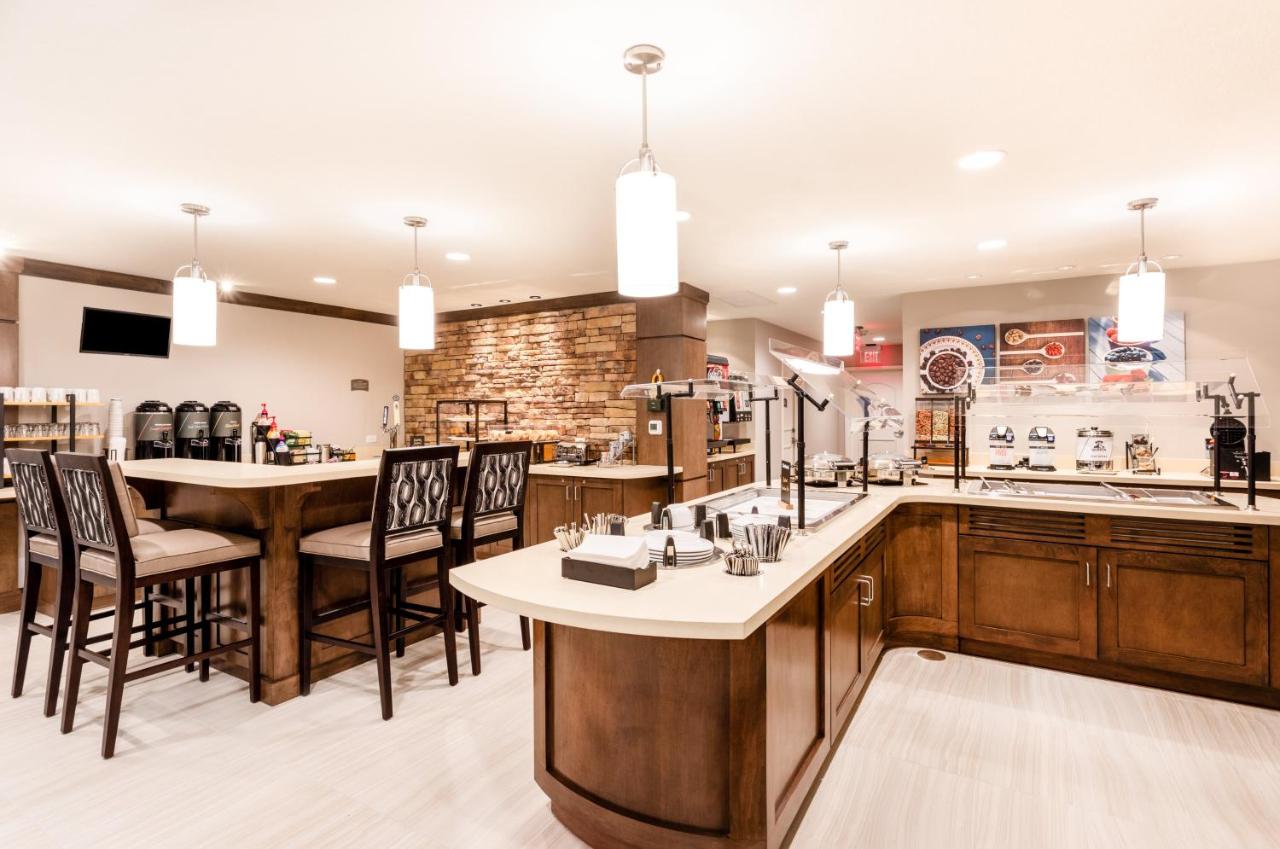 | Staybridge Suites - Fort Lauderdale Airport - West, an IHG Hotel