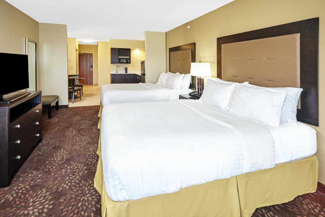 Suite - Non-Smoking at Holiday Inn Express & Suites Sandusky by IHG