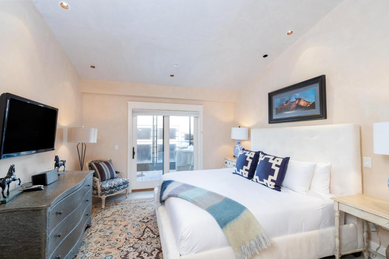 Superior Apartment at Element 52, Auberge Collection