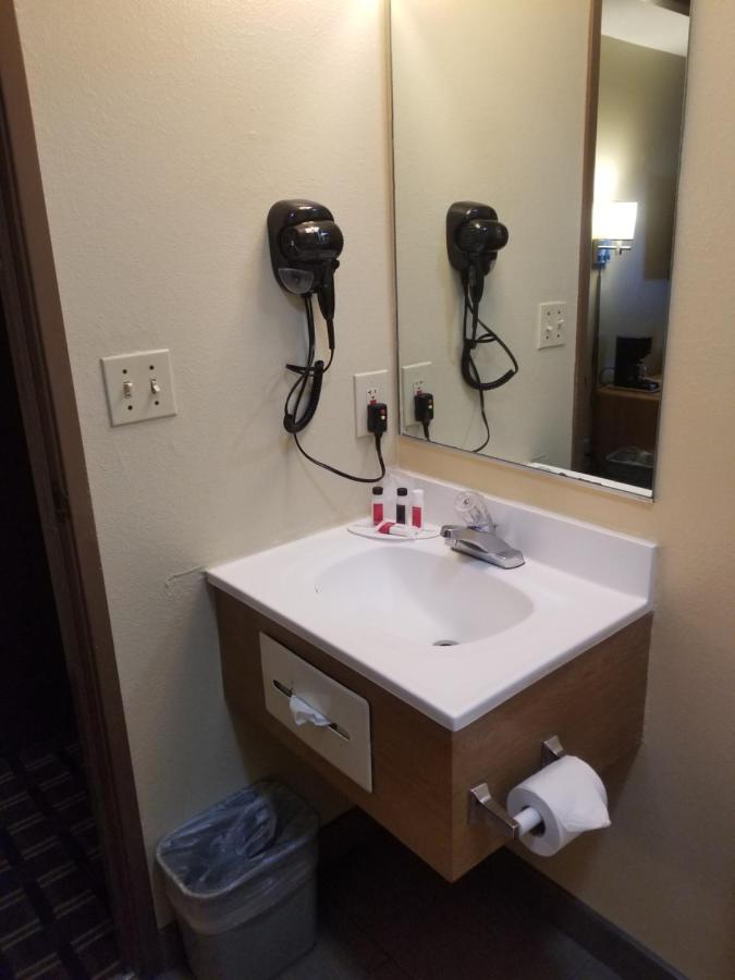 | Super 8 by Wyndham Carson City