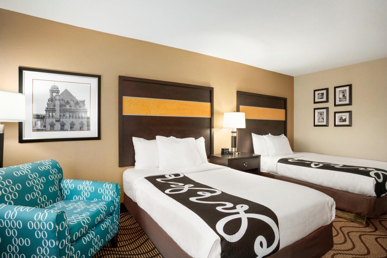 Deluxe Double Room with Two Double Beds at La Quinta Inn & Suites by Wyndham Richmond-Midlothian