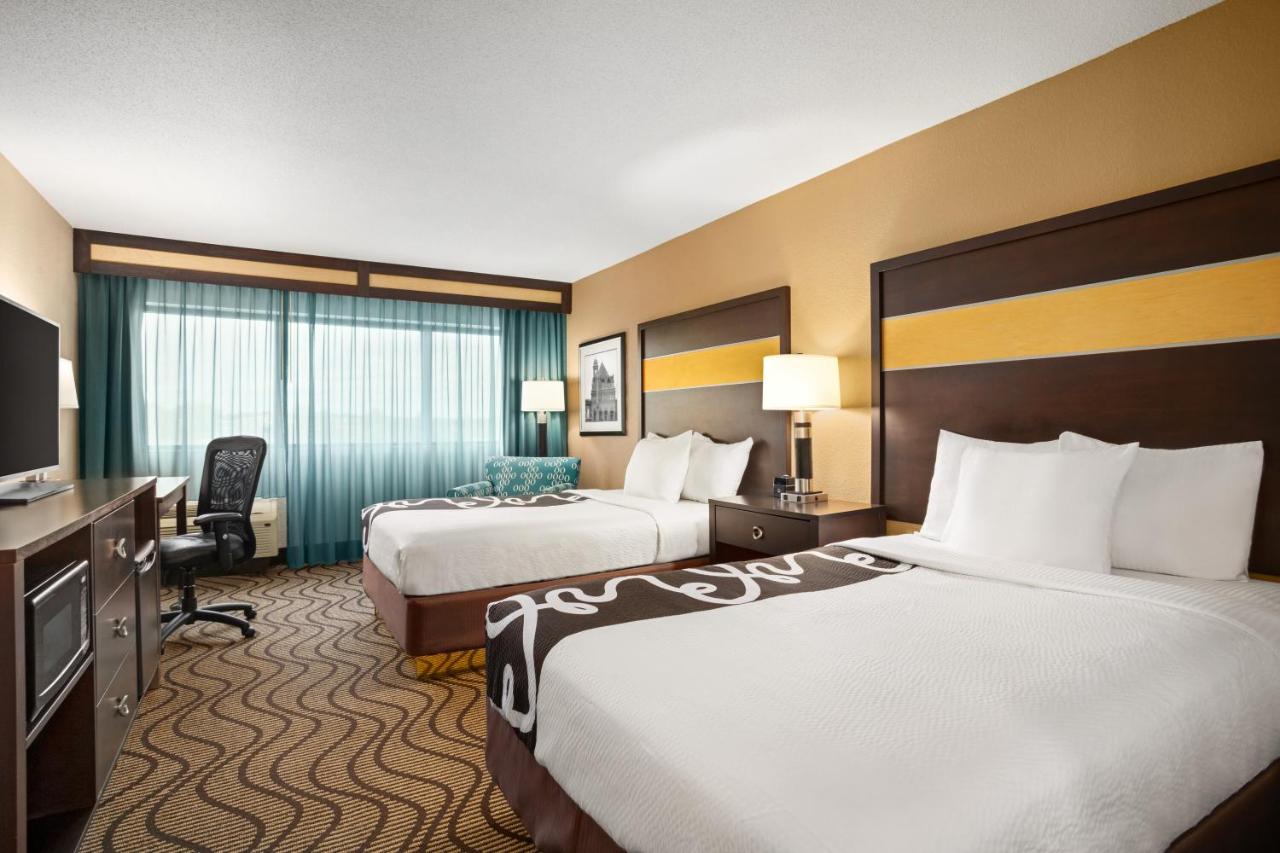 Deluxe Double Room with Two Double Beds at La Quinta Inn & Suites by Wyndham Richmond-Midlothian