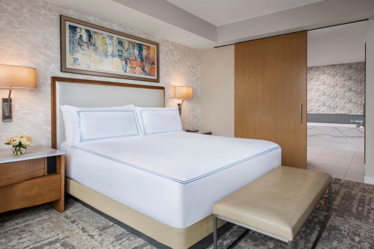 Waterfront Corner Suite South at InterContinental San Diego, an IHG Hotel