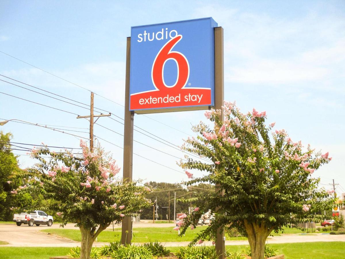 | Studio 6-Luling, LA