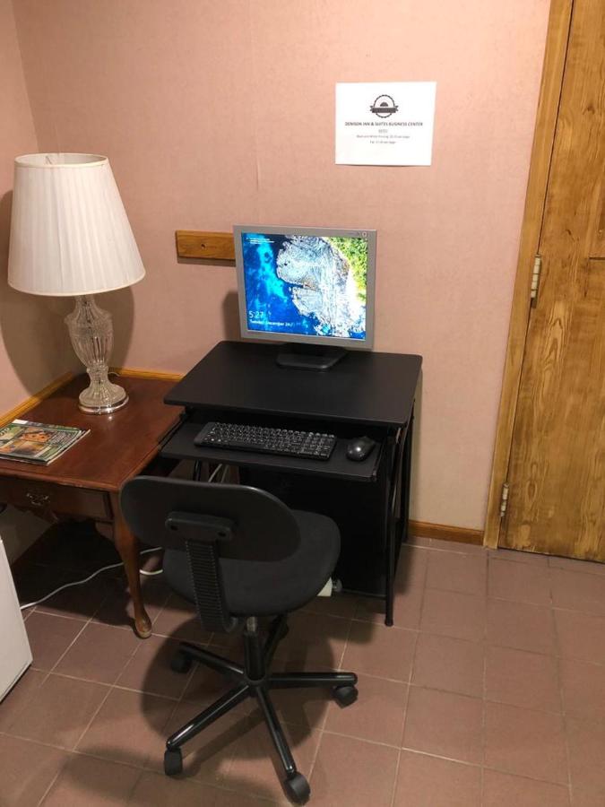  | Denison Inn & Suites