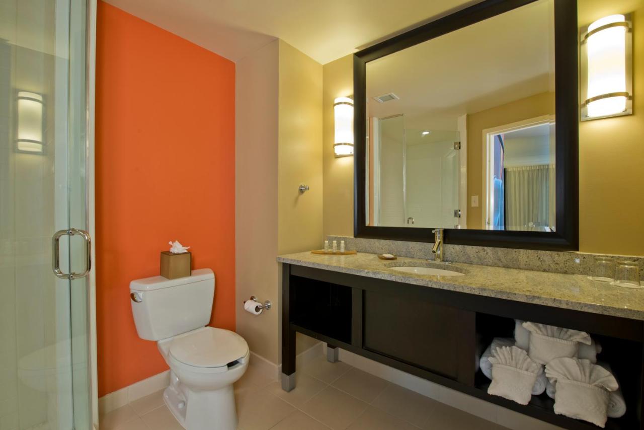  | Hotel Indigo Atlanta Airport College Park, an IHG Hotel