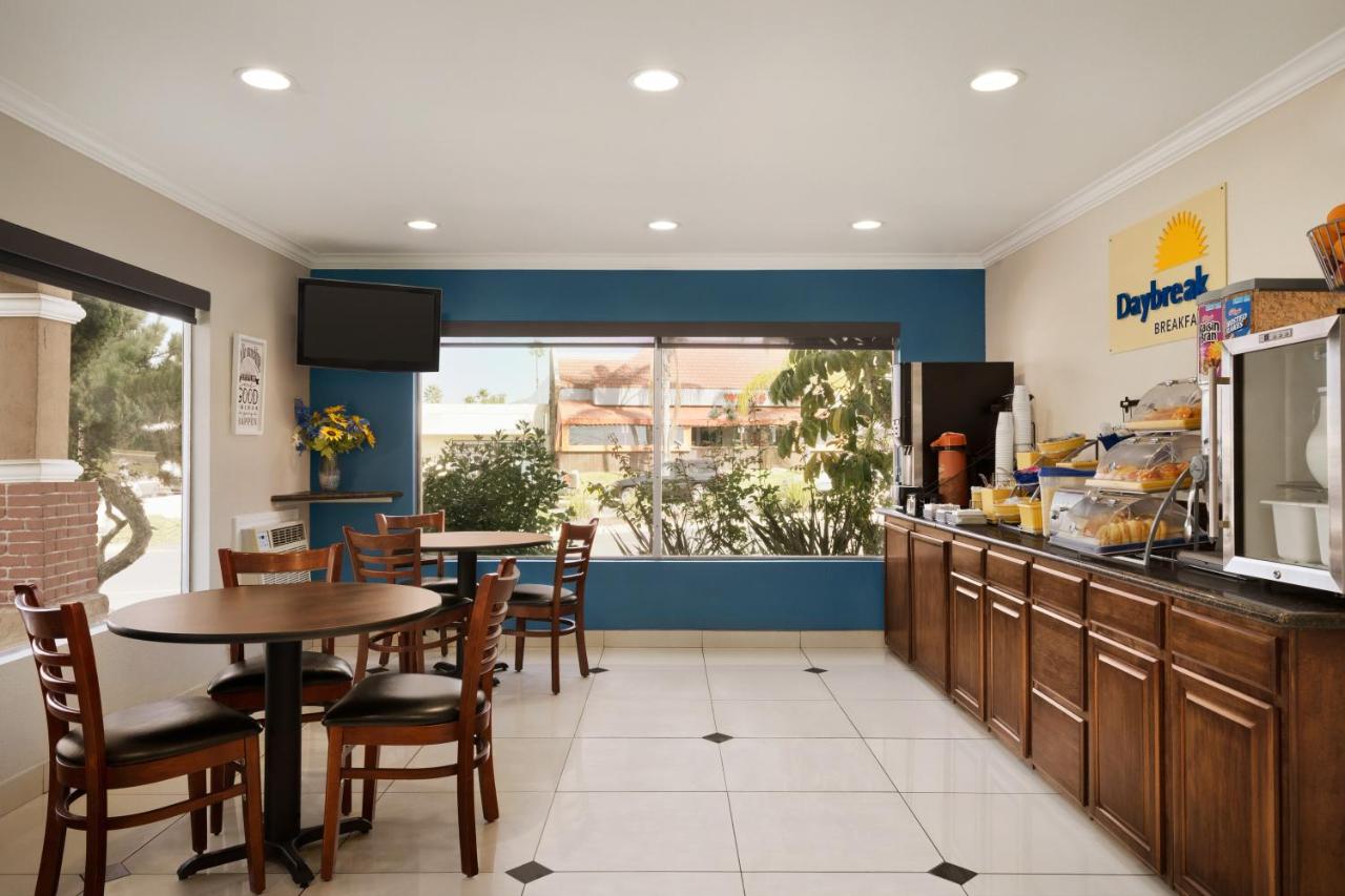 | Days Inn & Suites SDSU - LA MESA - SAN DIEGO