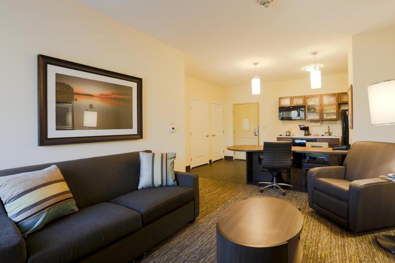 | Candlewood Suites Auburn, an IHG Hotel