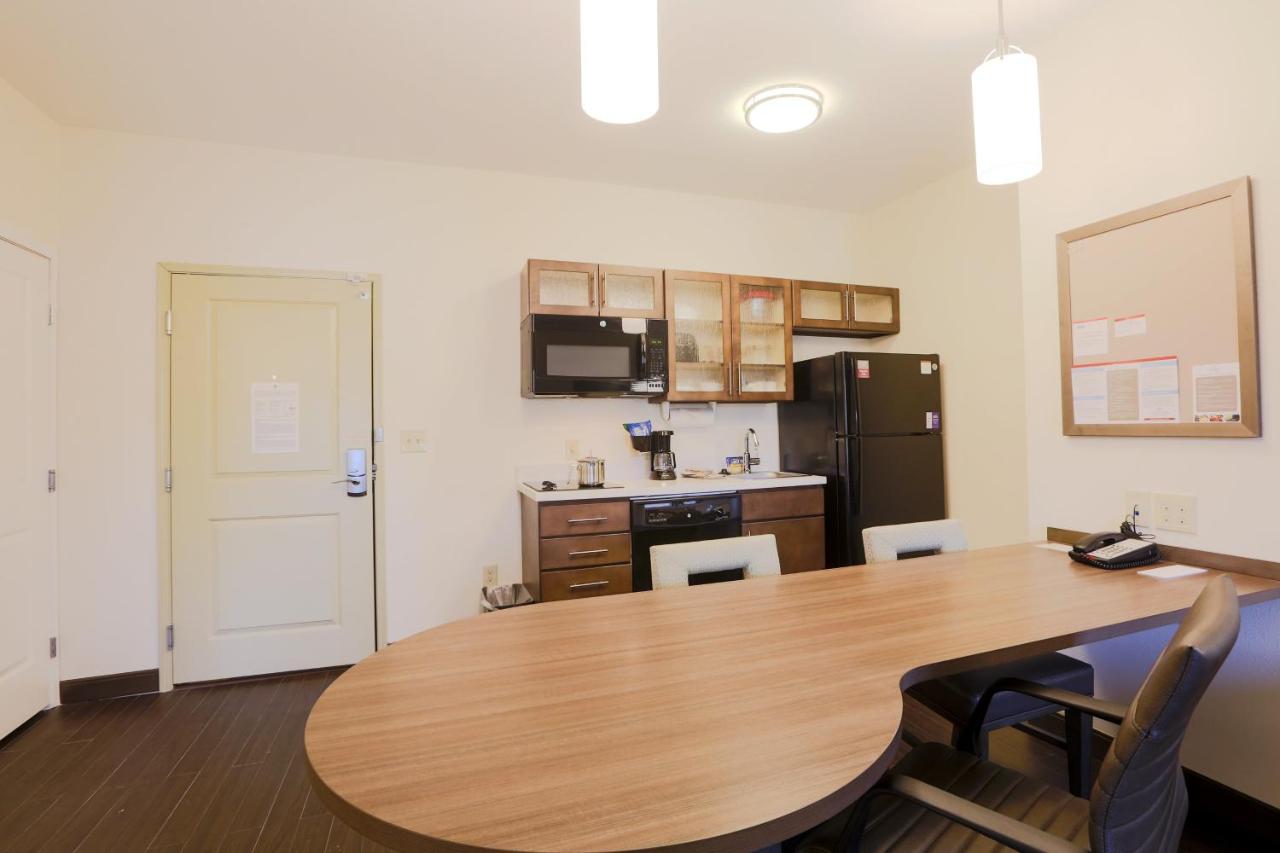 | Candlewood Suites Auburn, an IHG Hotel