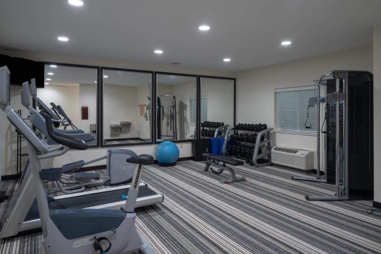 | Candlewood Suites Auburn, an IHG Hotel