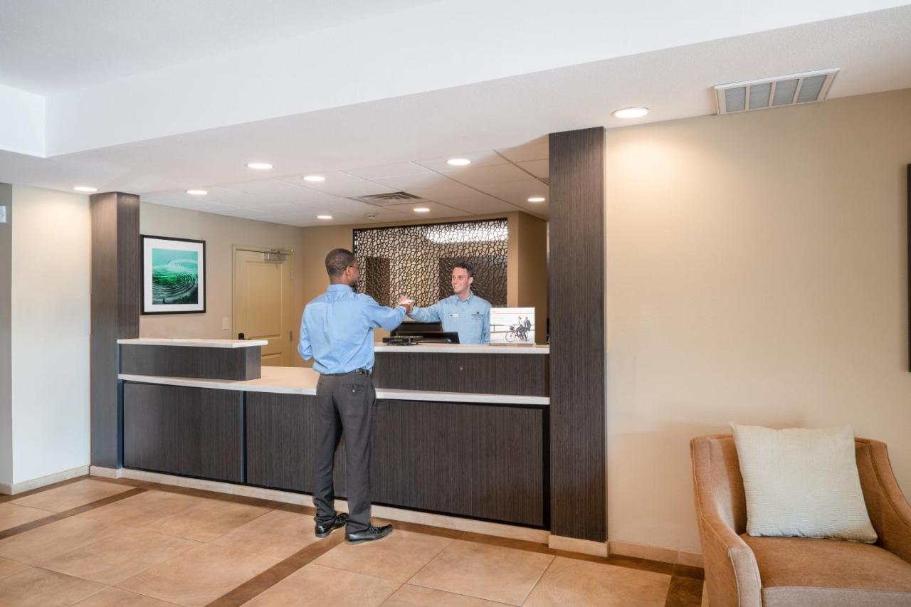 | Candlewood Suites Auburn, an IHG Hotel