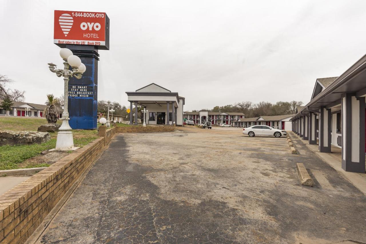 | OYO Hotel Jewett TX Southwest, I-45