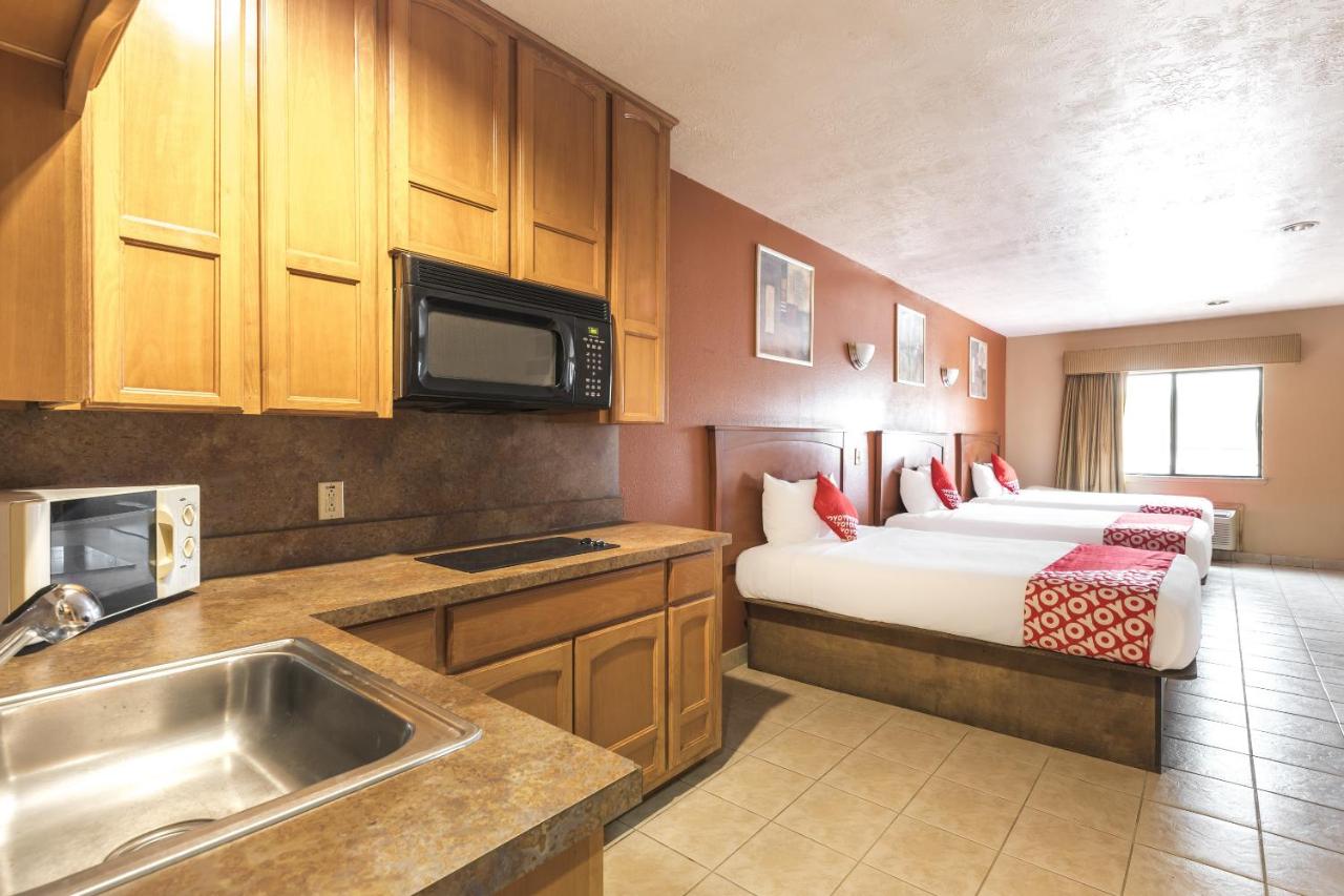 | OYO Hotel Jewett TX Southwest, I-45